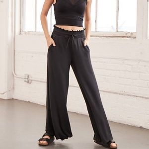 Athleta Compose Wide Leg Pants